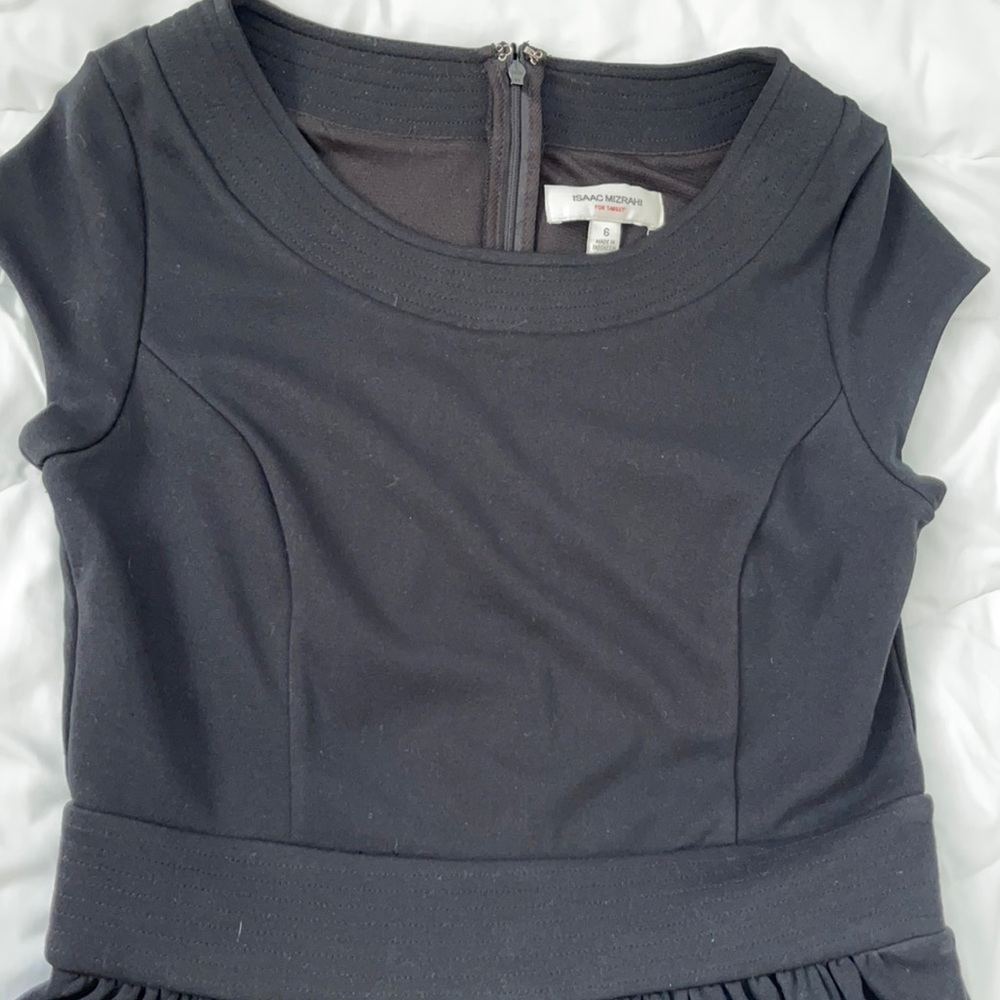 Isaac Mizrahi. Black dress. - Picture 4 of 8